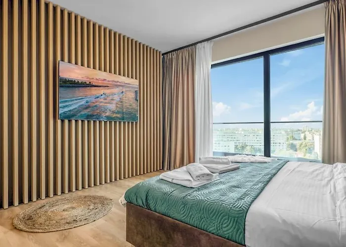 Majestic Skyline Apartment Bucharest