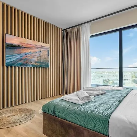 Majestic Skyline Apartment Bukarest