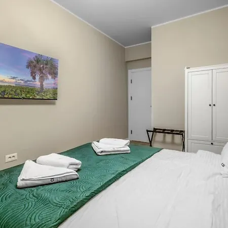 Majestic Skyline Bucarest