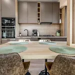 Appartement Majestic Skyline Boekarest