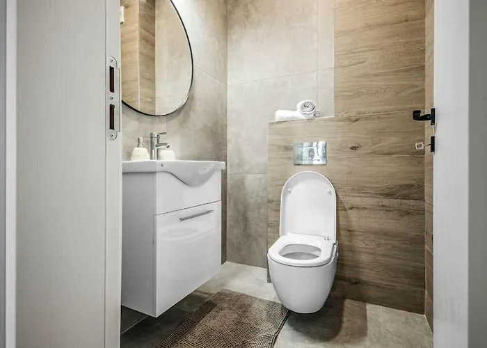 Majestic Skyline Apartament