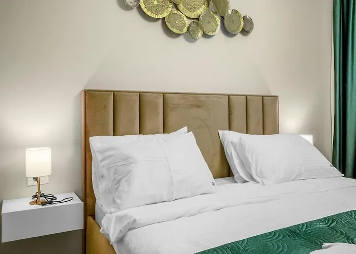 Majestic Skyline 아파트 *